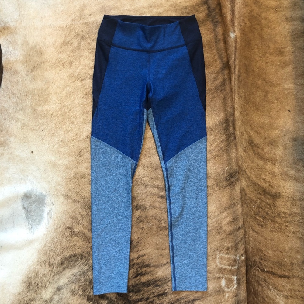 Outdoor voices leggings